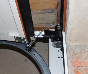GARAGE DOOR BROKEN